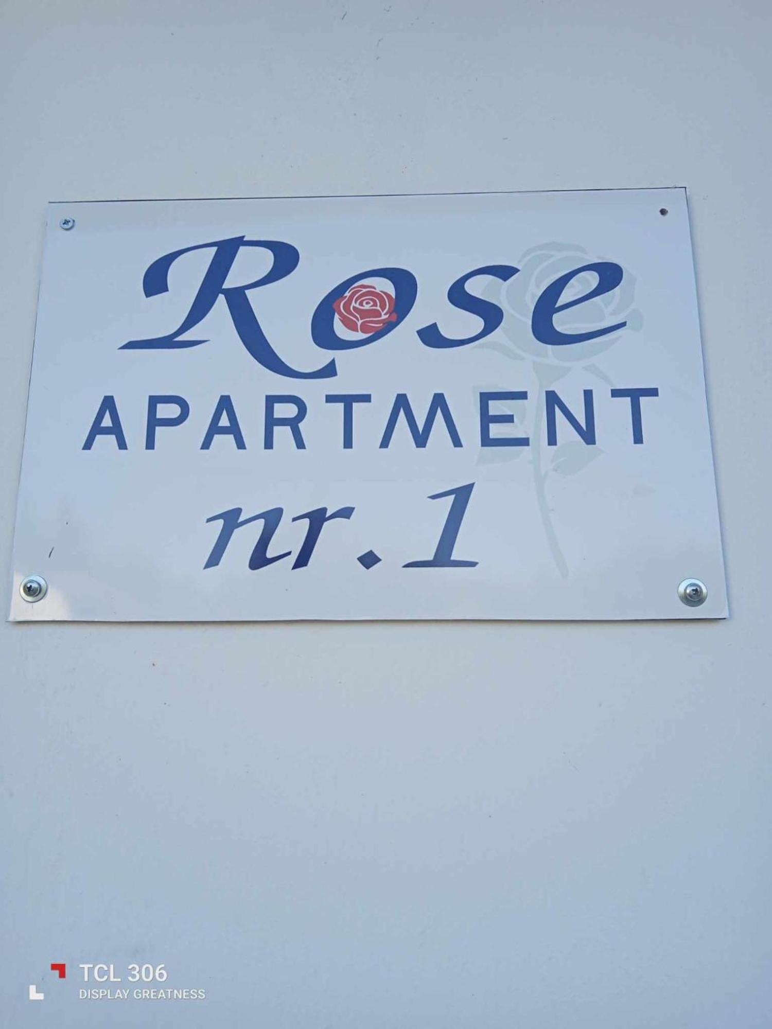 Rose Nr1
